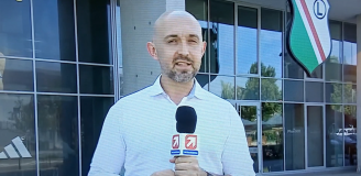 Oto JAKI GEST wykonał dziennikarz pod stadionem Legii xD [VIDEO]